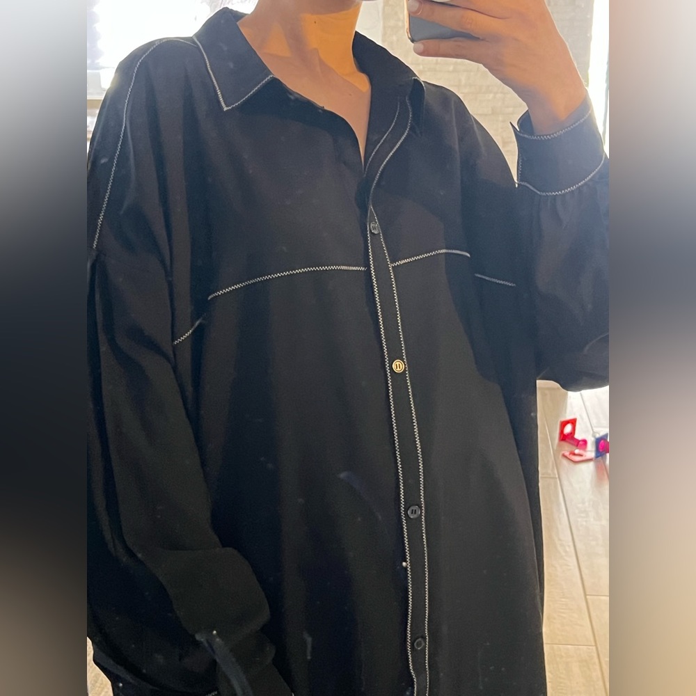 NWOT RORA black oversized button down - Picture 2 of 4